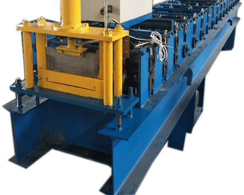 公路圍擋板成型機