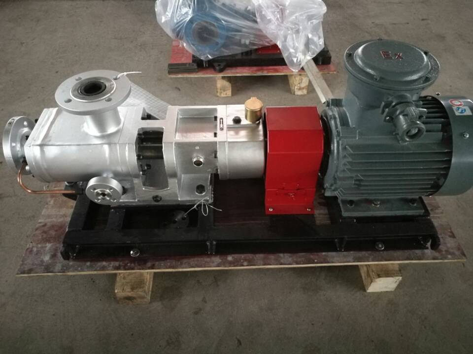 JRWD系列双螺杆泵